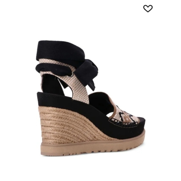 UGG ABBOT ANKLE WRAP PLATFORM WEDGE SANDALS WOMEN'S $150 - Picture 3 of 12
